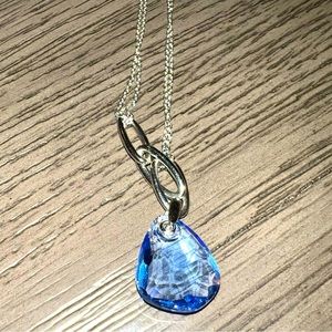 Swarovski necklace 🦢